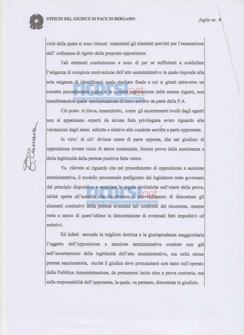 Semaforo di Dalmine: il Giudice annulla la multa 4 4